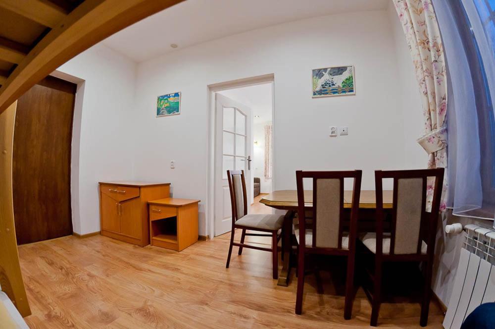 Willa Topaz Zakopane Ngoại thất bức ảnh